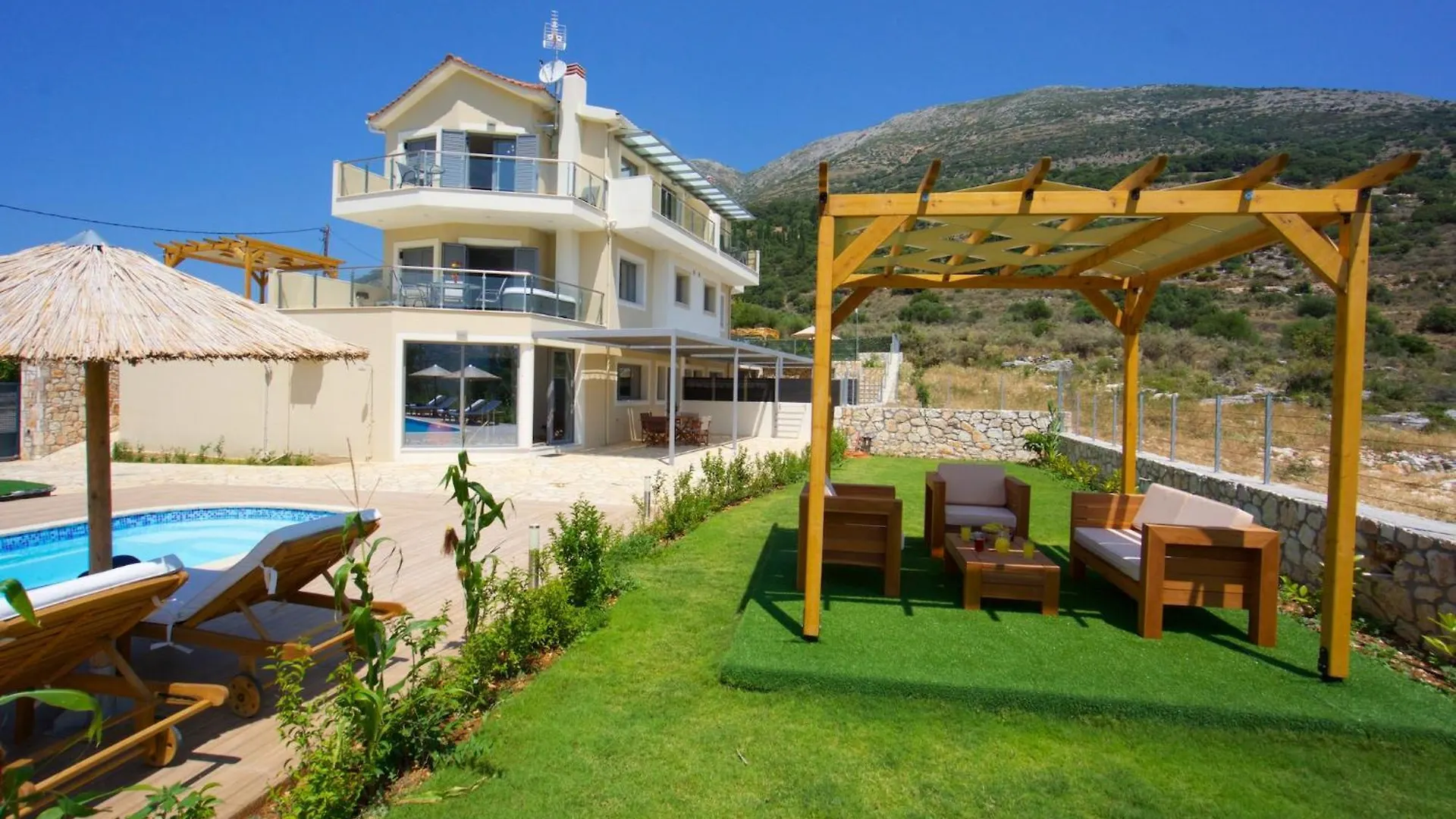 Kefalonia Horizon Villas Agia Efimia